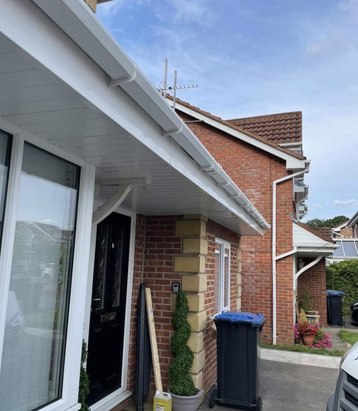 Updated roofline with new fascia boards